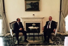 Azerbaijani president’s aide meets with Turkish FM 